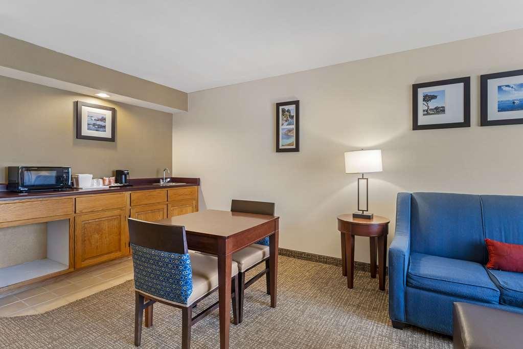 Comfort Inn Marina On The Monterey Bay Oda fotoğraf
